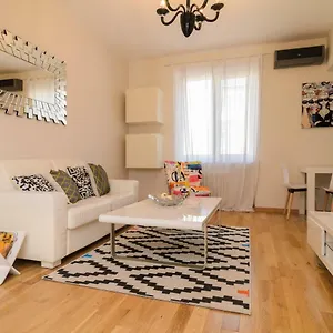 Rise & Shine Luxury By Flat Mаnager Apartamento